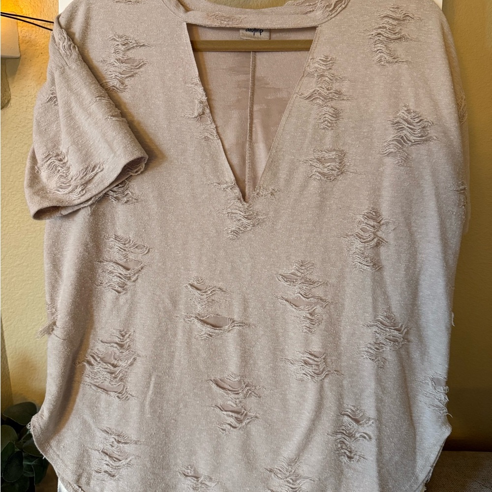 Daytrip Distressed Cream V-Neck Short Sleeve Top